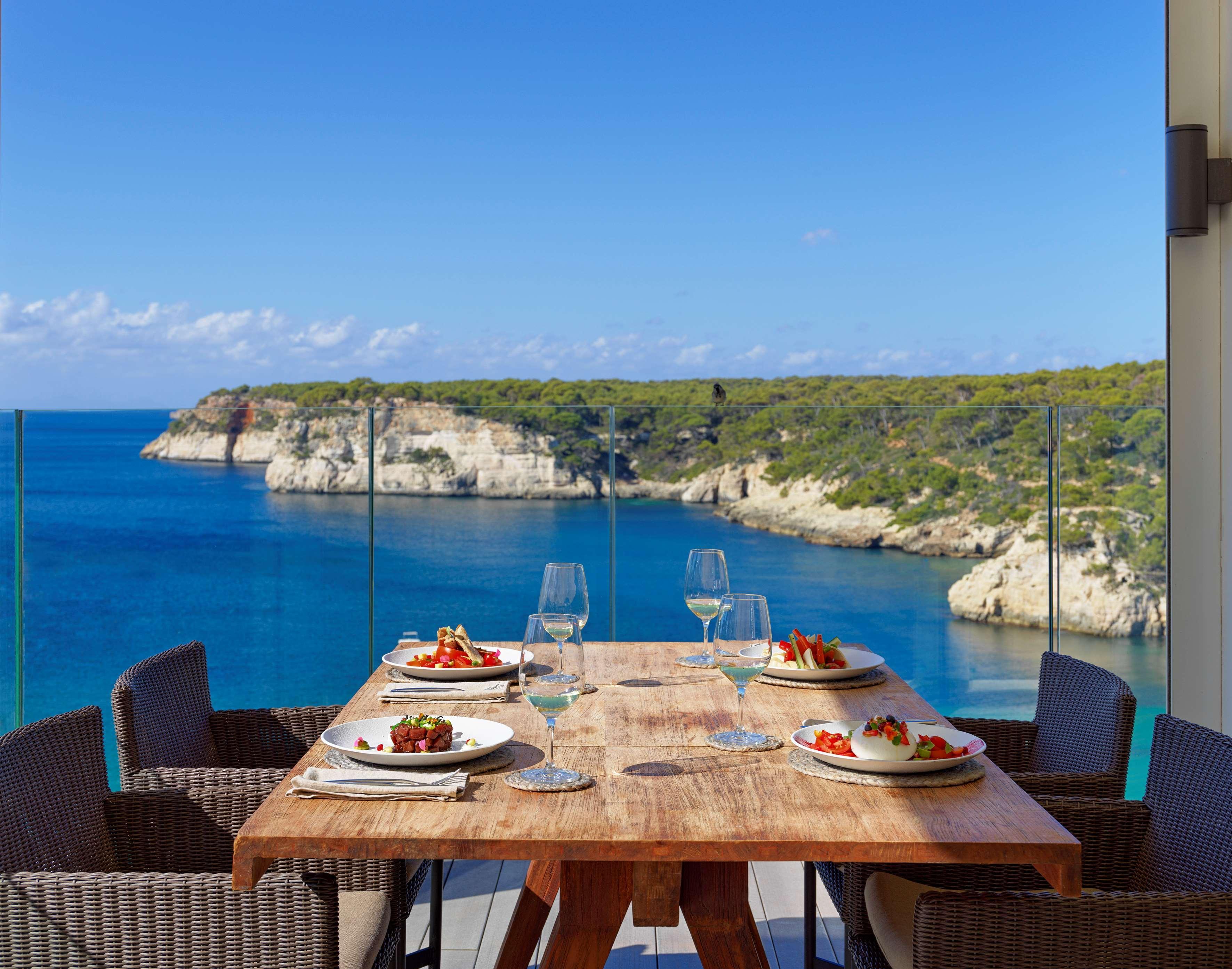 Melia Cala Galdana Otel Dış mekan fotoğraf View from the restaurant